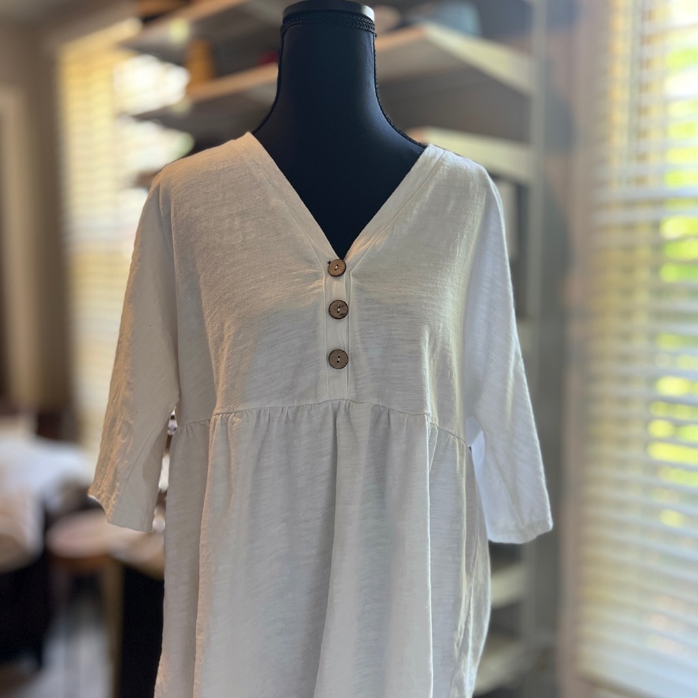 White 3/4 Sleeve Buttoned Babydoll Tunic Blouse, XL